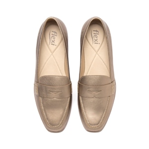 Loafer Casual Flexi para Mujer Estilo 126606 Dorado