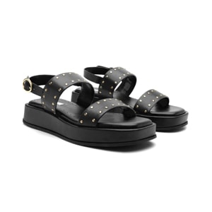 Sandalia flatform con estoperoles en piel color negro Quirelli estilo 303101