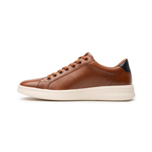 Sneaker Urbano Clásico Quirelli para Hombre con Plantilla Hexafoam Estilo 702901 Tan
